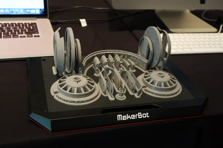 MakerBot_05_resize.JPG